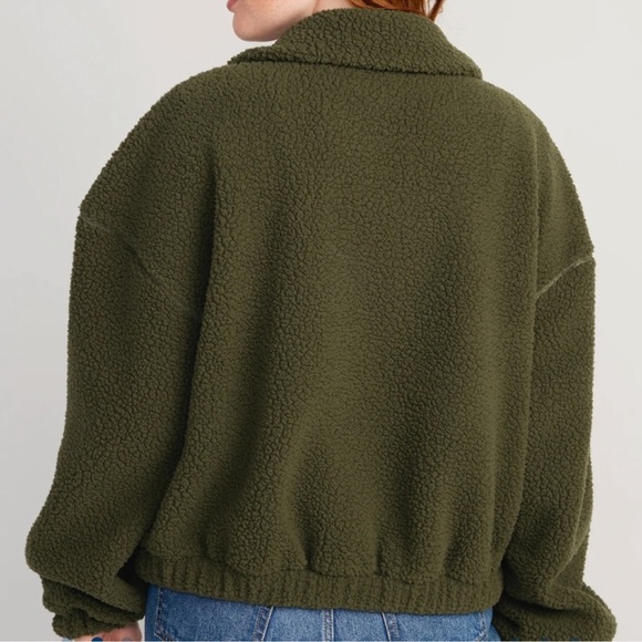 NWT OLD NAVY Oversized Full-Zip Sherpa Pullover Color: Conifer  SIZE MEDUIM - Picture 3 of 5